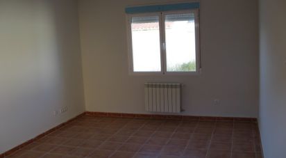 House 4 bedrooms of 134 m² in Pueblo Los Cerralbos (45682)