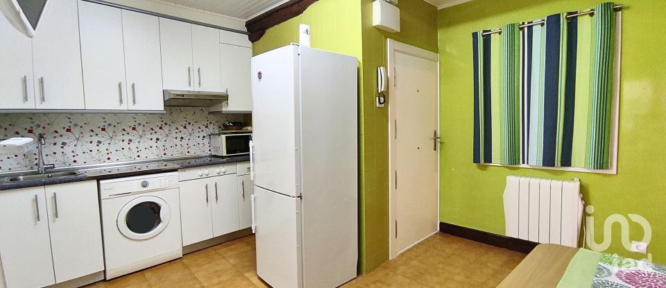 Pis 3 habitacions de 65 m² a Bermeo (48370)