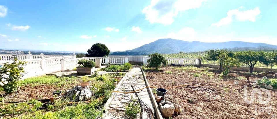 Vivienda unifamiliar  3 habitaciones de 112 m² en Amposta (43870)