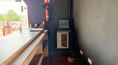 Shop / premises commercial of 221 m² in Les Planes d'Hostoles (17172)