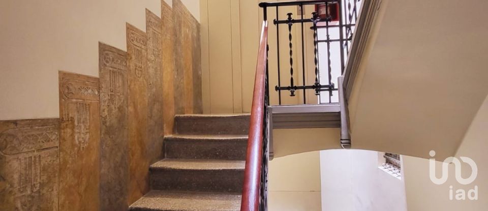 Appartement 4 chambres de 88 m² à Barcelona (08015)