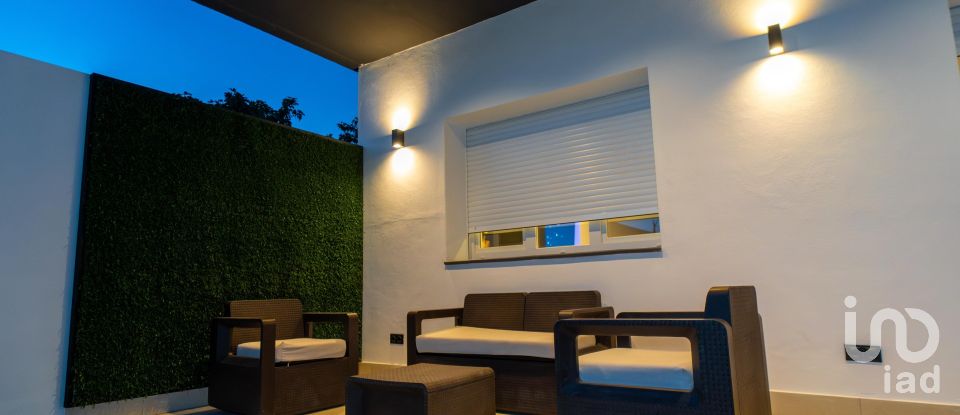 Casa 2 habitaciones de 174 m² en Mollina (29532)