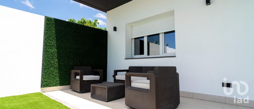 Casa 2 habitaciones de 174 m² en Mollina (29532)