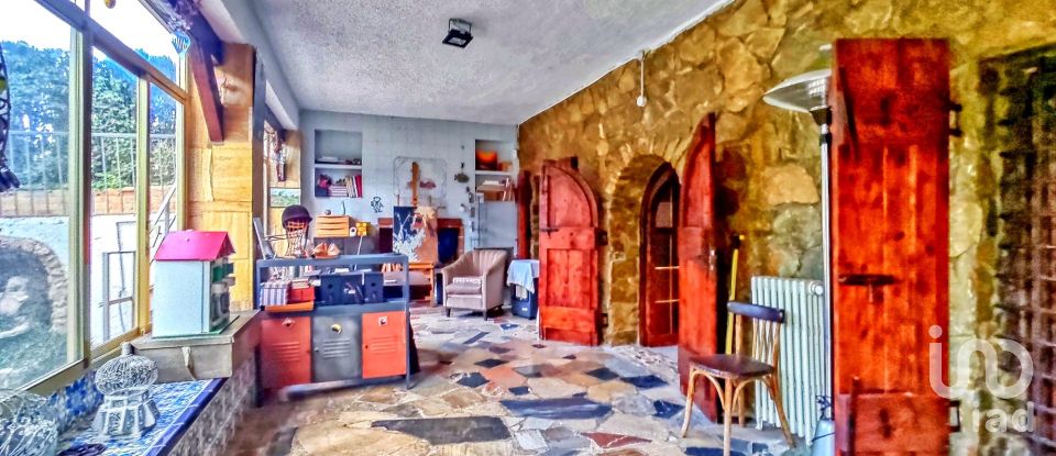 Casa 5 habitaciones de 505 m² en Petrer (03610)