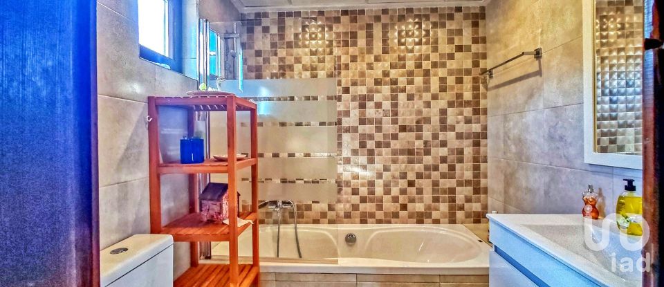 Casa 5 habitaciones de 505 m² en Petrer (03610)