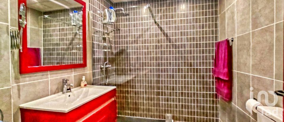 Casa 5 habitaciones de 505 m² en Petrer (03610)