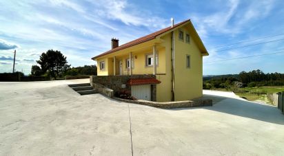 House 5 bedrooms of 243 m² in Coirós (15316)