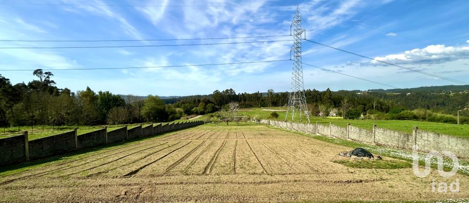 House 5 bedrooms of 243 m² in Coirós (15316)