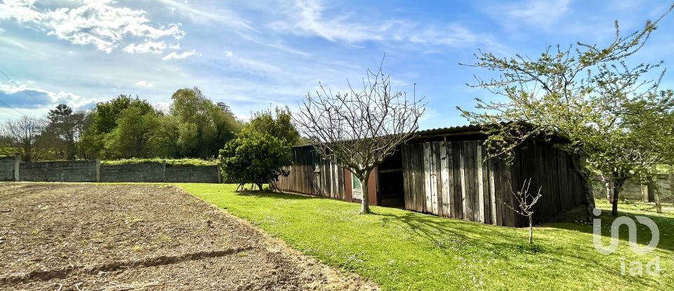 House 5 bedrooms of 243 m² in Coirós (15316)