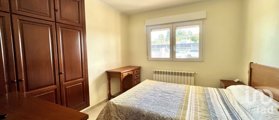 House 5 bedrooms of 243 m² in Coirós (15316)