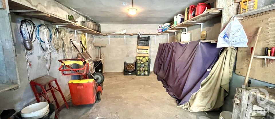 House 5 bedrooms of 243 m² in Coirós (15316)