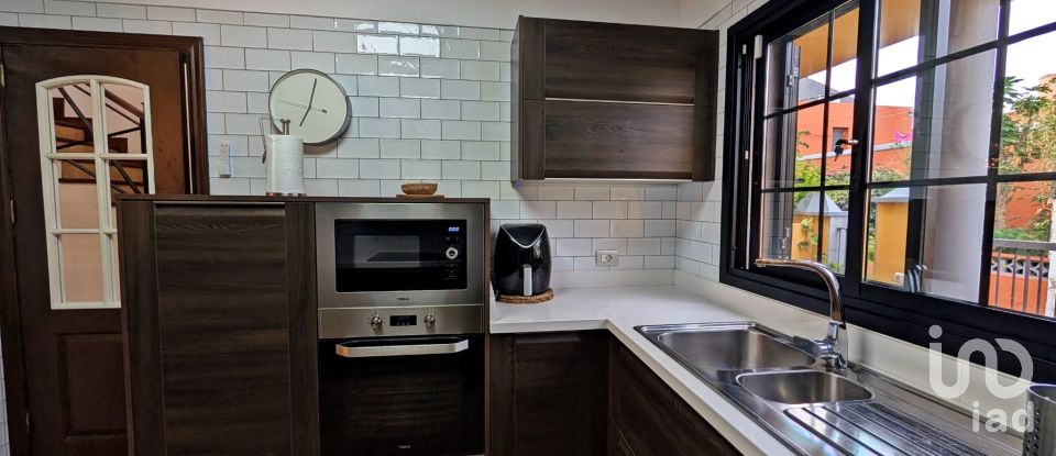 Maison 4 chambres de 201 m² à El Boqueron (38330)