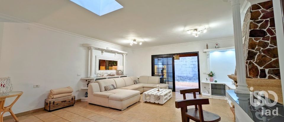 Maison 4 chambres de 201 m² à El Boqueron (38330)