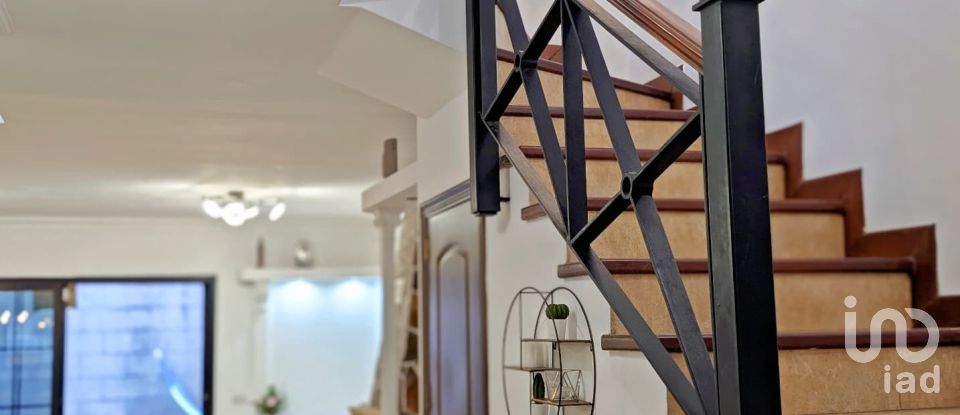 Maison 4 chambres de 201 m² à El Boqueron (38330)