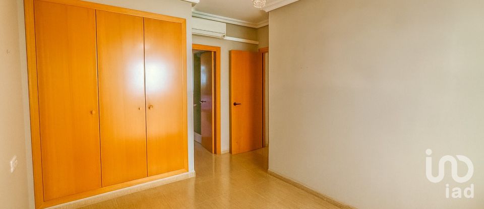 Apartment 2 bedrooms of 117 m² in El Campello (03560)