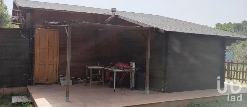 Land of 779 m² in Pontons (08738)