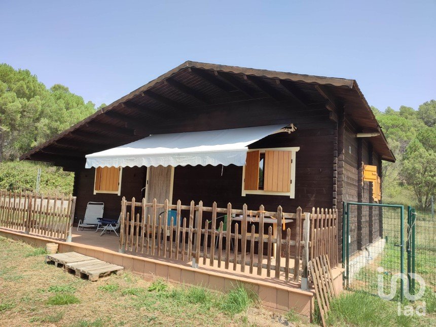 Land of 779 m² in Pontons (08738)