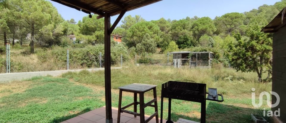 Land of 779 m² in Pontons (08738)