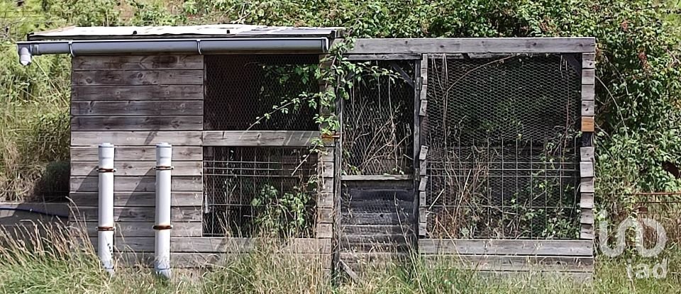 Land of 779 m² in Pontons (08738)