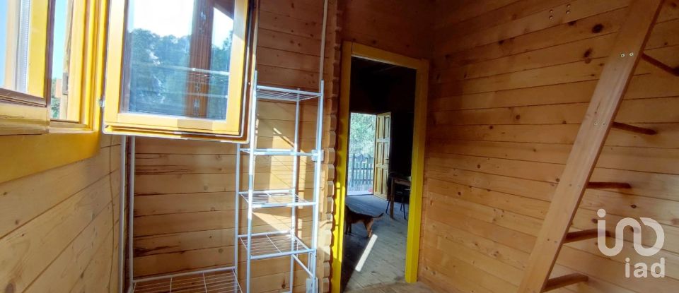 Land of 779 m² in Pontons (08738)