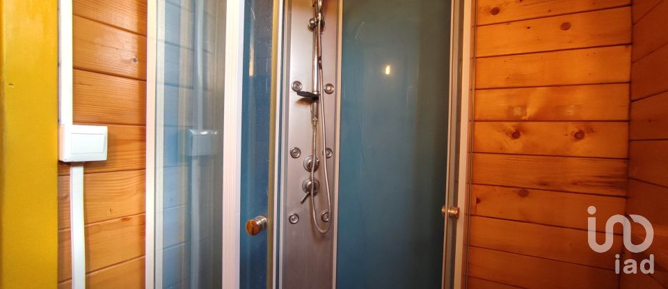 Land of 779 m² in Pontons (08738)