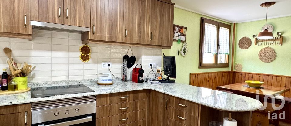 Casa 5 habitaciones de 224 m² en Siete Aguas (46392)