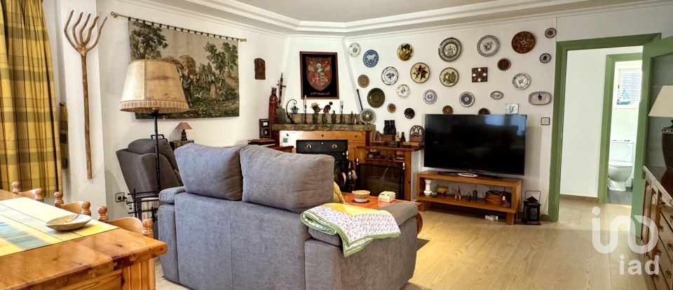 Casa 5 habitaciones de 224 m² en Siete Aguas (46392)