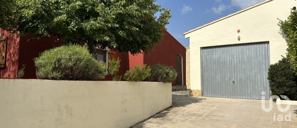 Casa 5 habitaciones de 224 m² en Siete Aguas (46392)