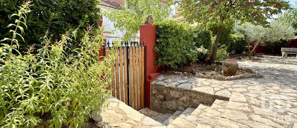 Casa 5 habitaciones de 224 m² en Siete Aguas (46392)