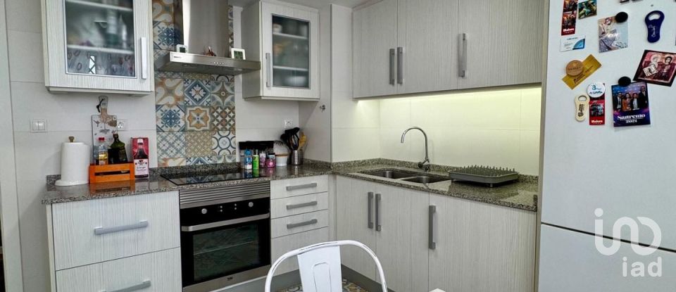 Apartment 3 bedrooms of 124 m² in Alicante/Alacant (03003)