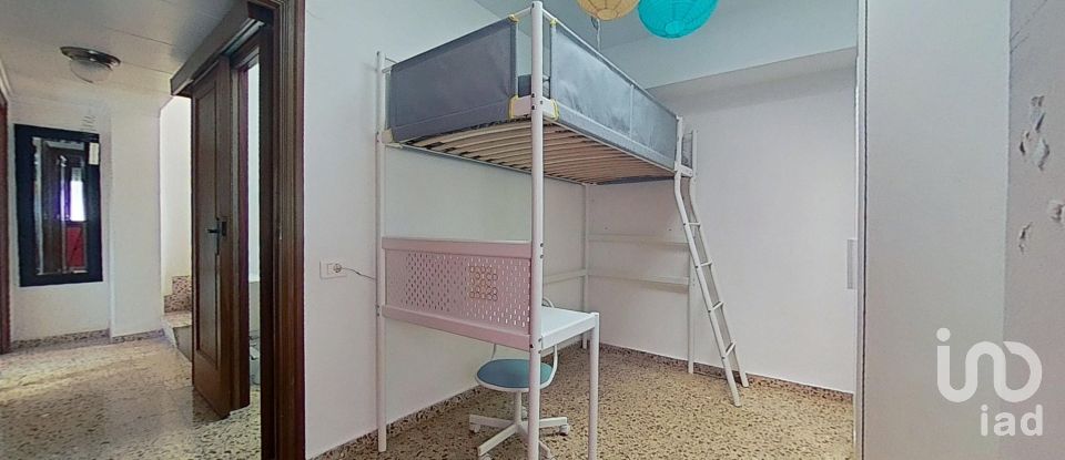 Maison 3 chambres de 120 m² à Eslida (12528)