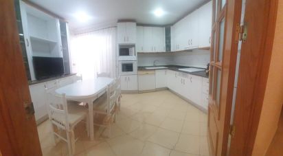 Pis 3 habitacions de 110 m² a Torrevieja (03181)