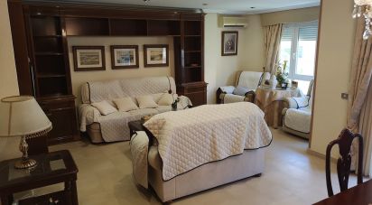 Apartment 3 bedrooms of 110 m² in Torrevieja (03181)