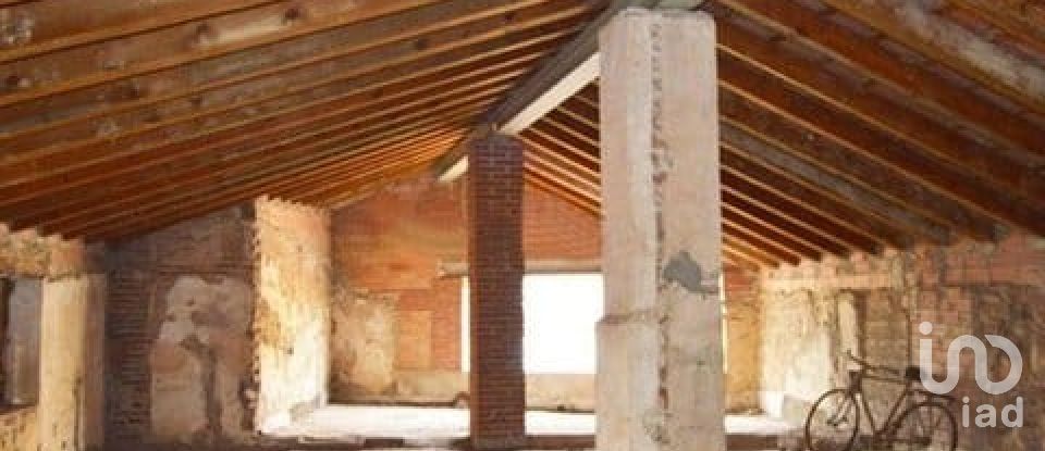 Block of flats in Vilallonga del Camp (43141) of 933 m²