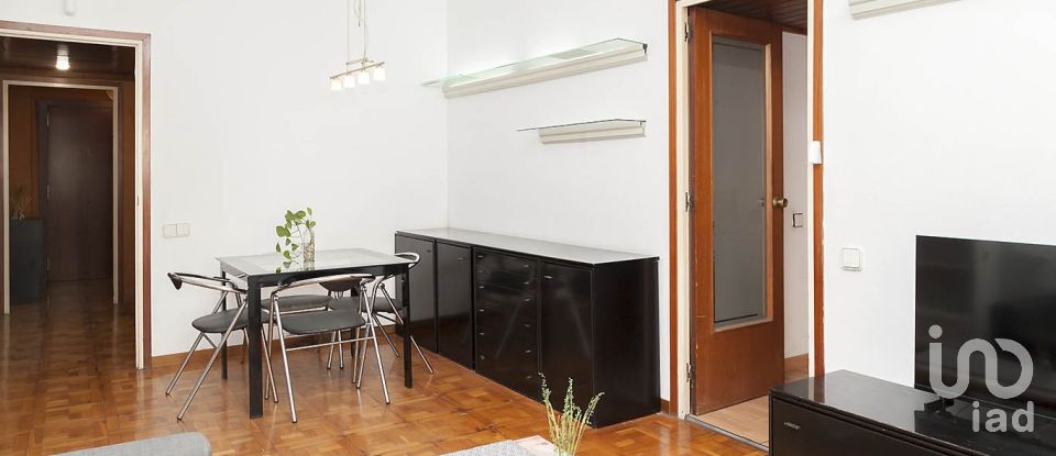 Pis 4 habitacions de 90 m² a Barcelona (08029)