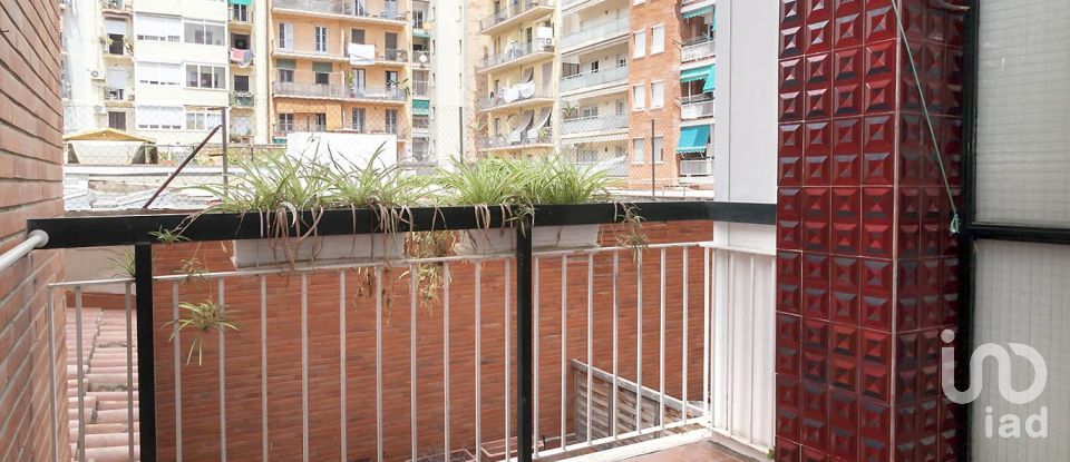Pis 4 habitacions de 90 m² a Barcelona (08029)
