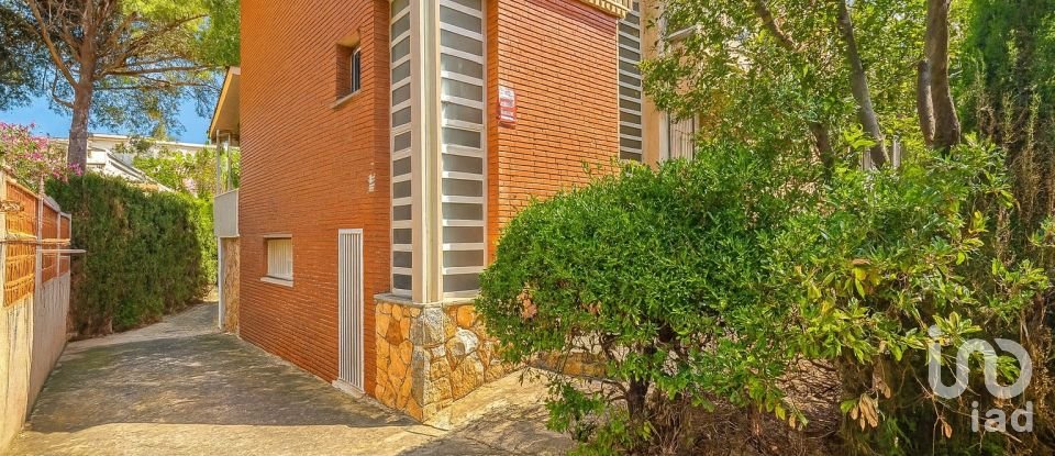 Casa 6 habitaciones de 377 m² en Barri Maritim de Sant Salvador (43880)