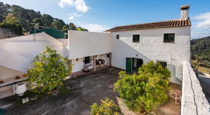 Country home 9 bedrooms of 608 m² in Málaga (29018)