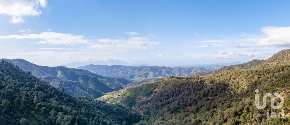 Casa rústica 9 habitaciones de 608 m² en Málaga (29018)