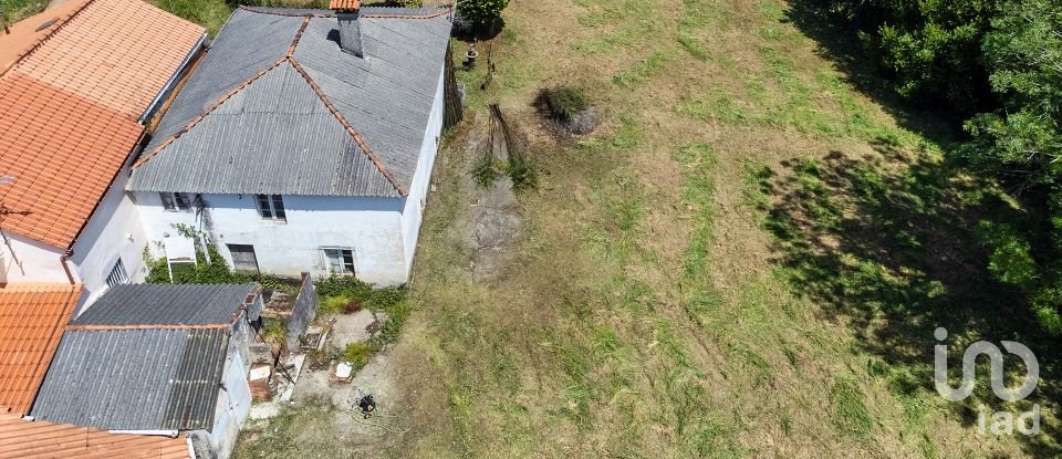 House 6 bedrooms of 209 m² in Perlio (15500)