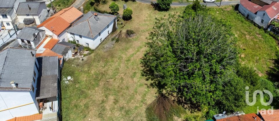 House 6 bedrooms of 209 m² in Perlio (15500)