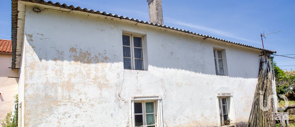 House 6 bedrooms of 209 m² in Perlio (15500)