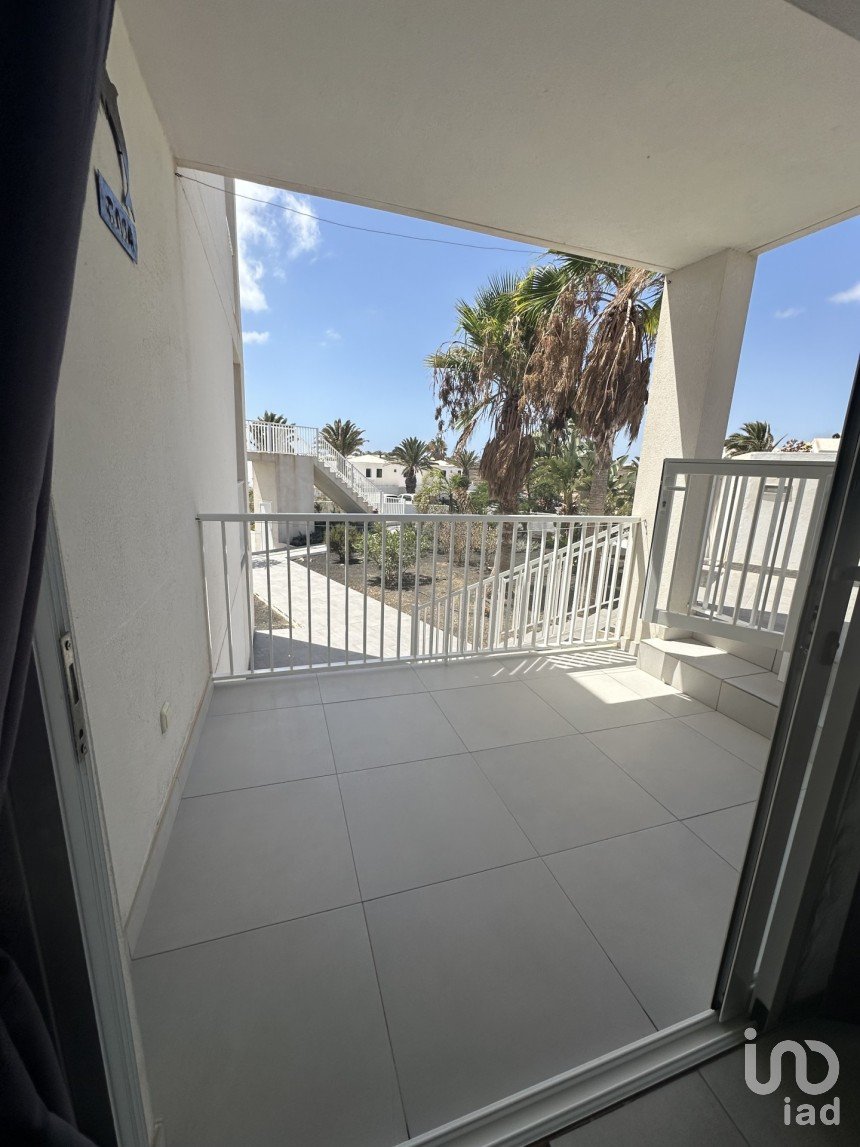 Pis 1 habitació de 50 m² a Costa Teguise (35508)