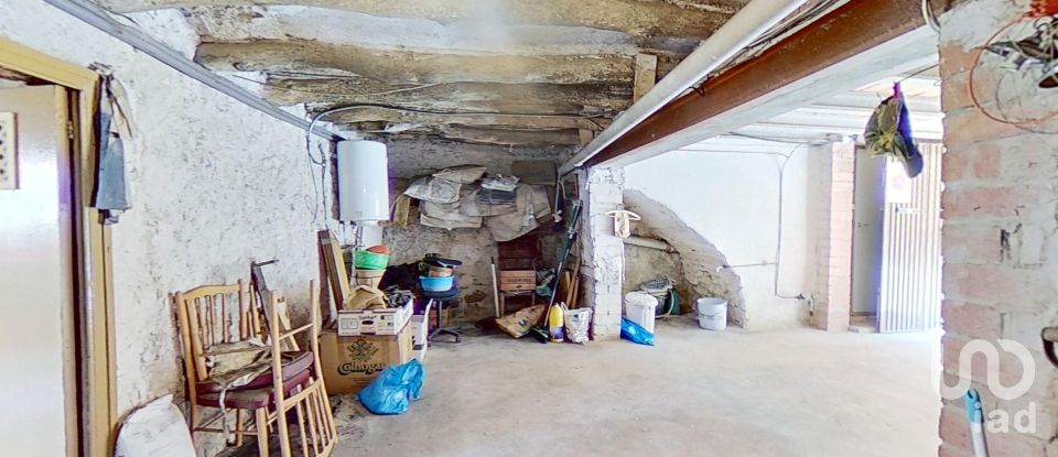 Maison 5 chambres de 200 m² à Cervia de Les Garrigues (25460)