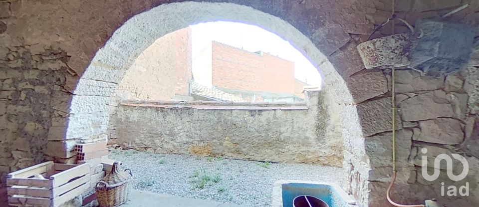 Maison 5 chambres de 200 m² à Cervia de Les Garrigues (25460)