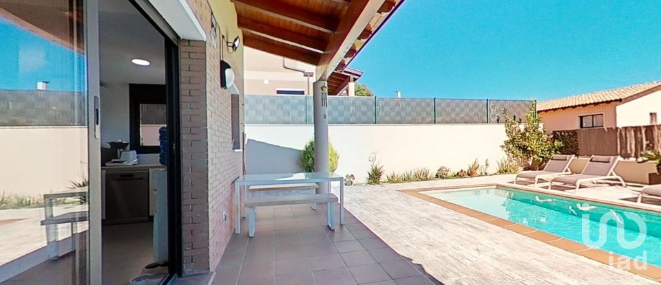 Casa 4 habitacions de 134 m² a Castellet i la Gornal (08729)