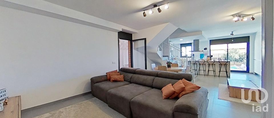 Casa 4 habitacions de 134 m² a Castellet i la Gornal (08729)