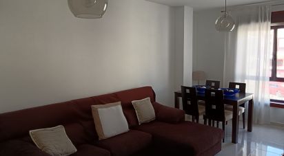 Piso 3 habitaciones de 87 m² en Aguete (36913)