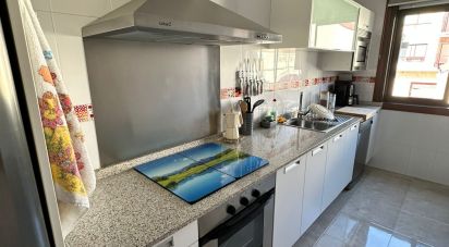 Piso 3 habitaciones de 87 m² en Aguete (36913)