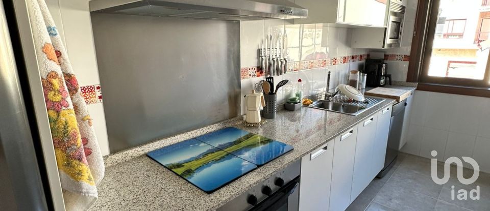 Piso 3 habitaciones de 87 m² en Aguete (36913)